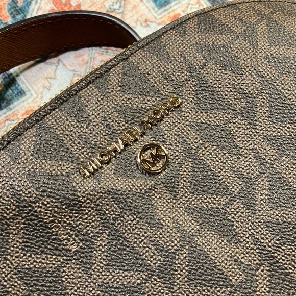 MK backpack - Picture 2 of 13